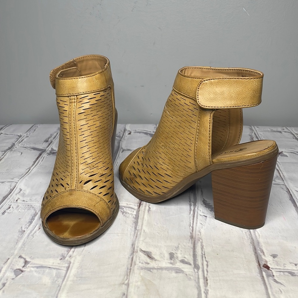 Harlow Open Toe Heeled Sandals